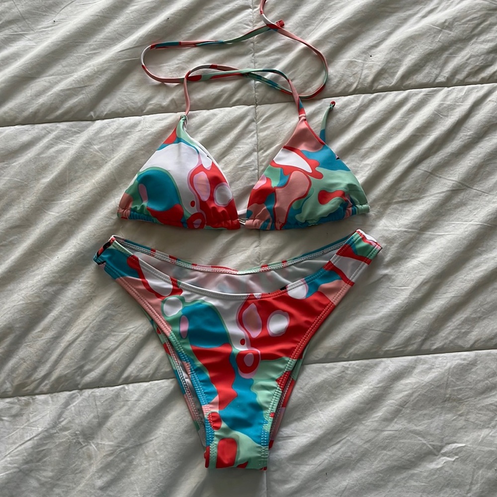 bikini